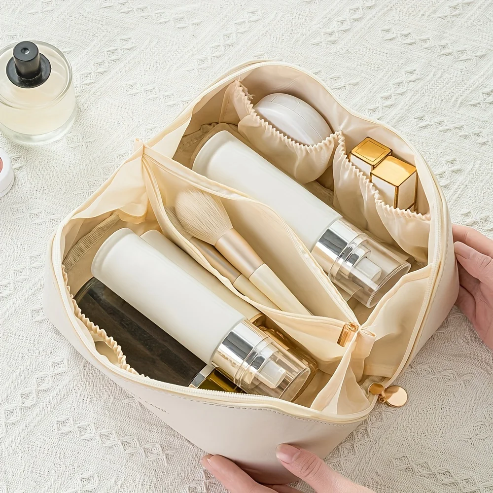 Grande trousse de maquillage ouverte en grand — vue 6